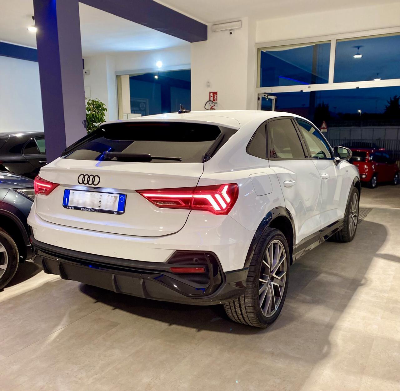 Audi Q3 35 TDI S tronic