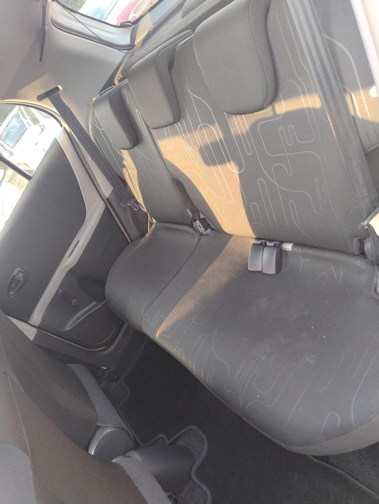 Toyota Yaris 1.0 5 porte Now Eco