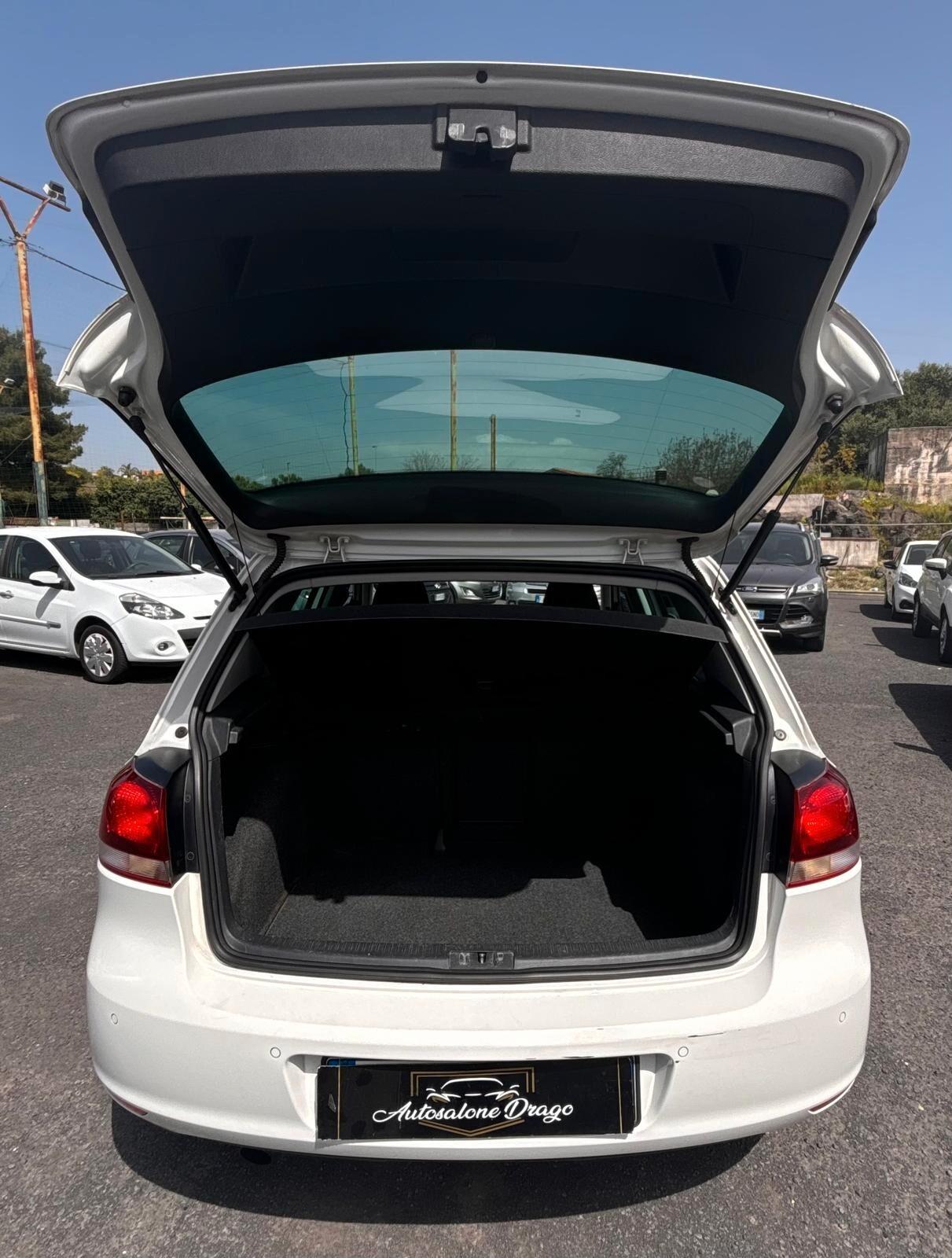 Volkswagen Golf 1.6 TDI DPF 5p. Highline