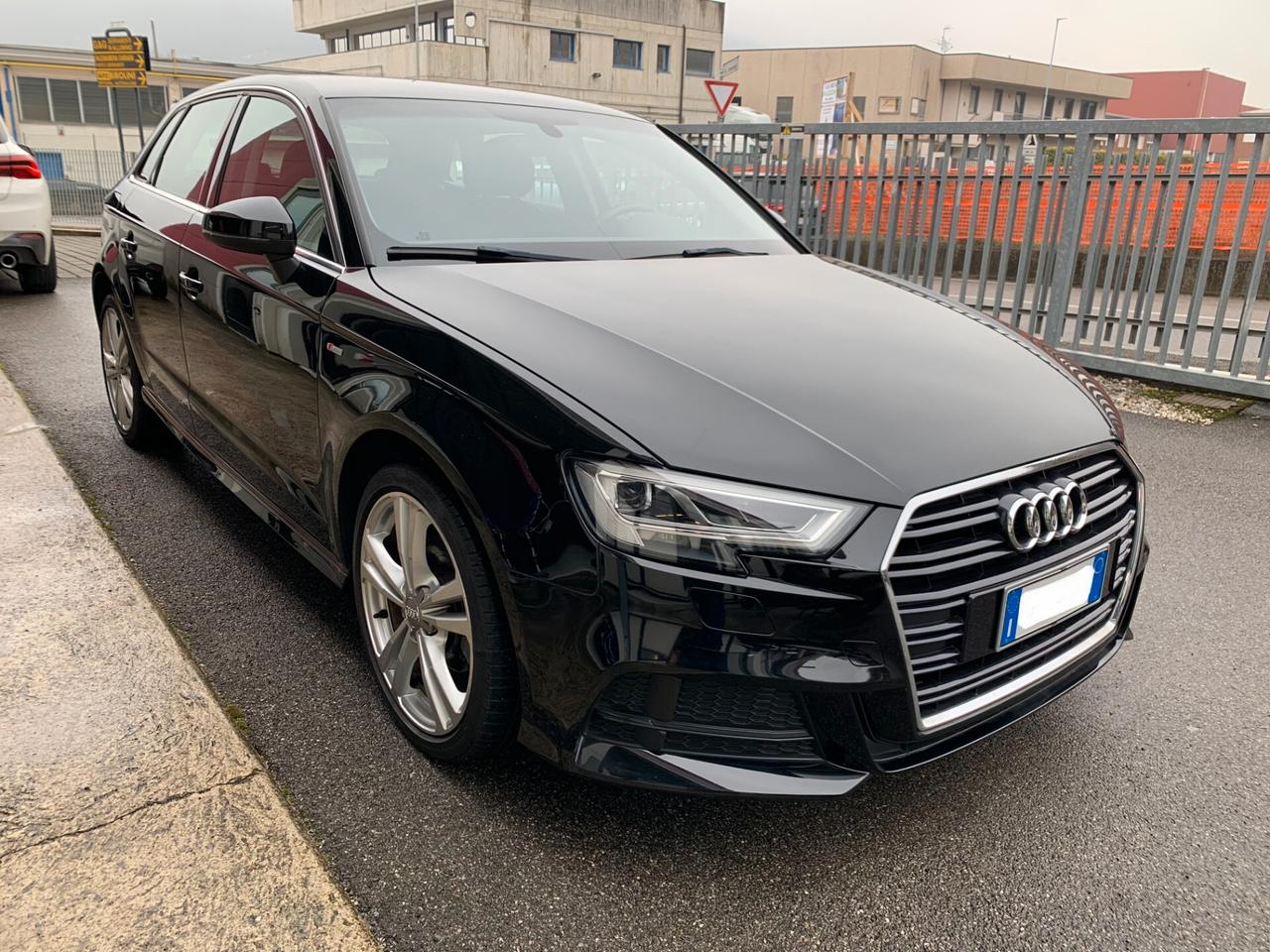 Audi A3 SPB 30 TDI S line edition