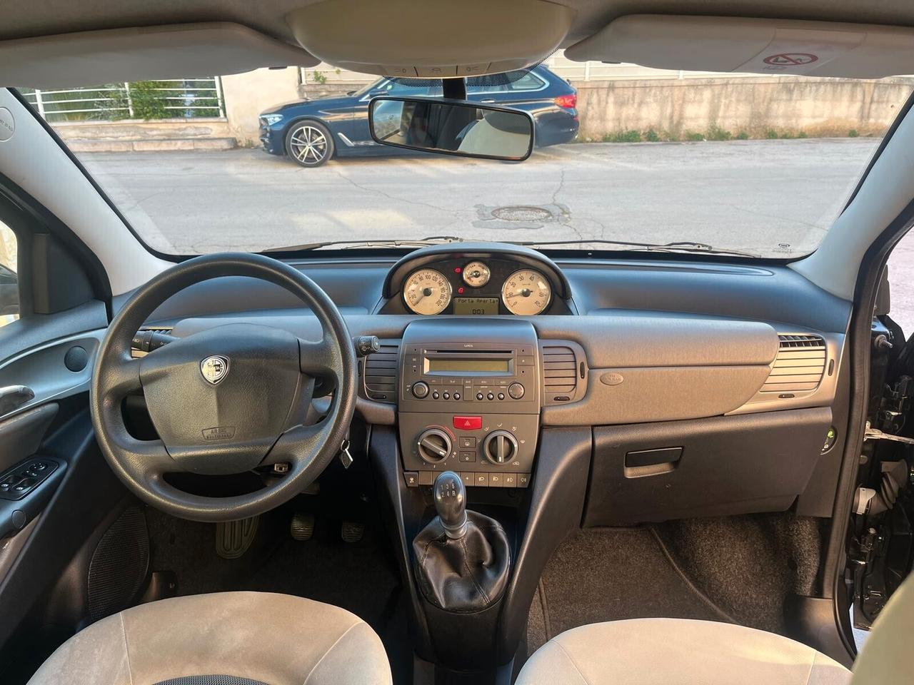 Lancia Ypsilon 1.2 Benzina