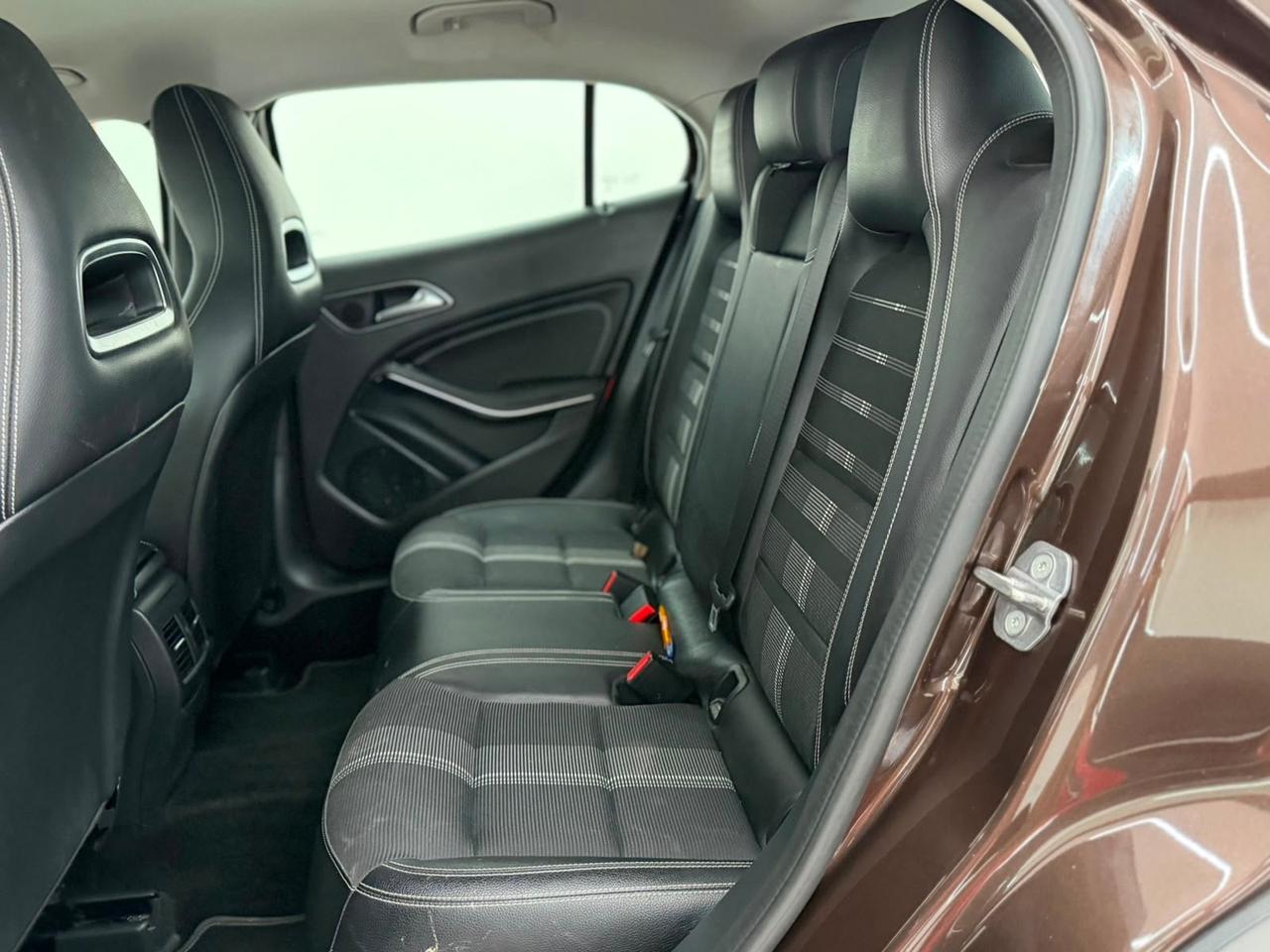 Mercedes-benz GLA 200 d Automatic 4Matic Sport