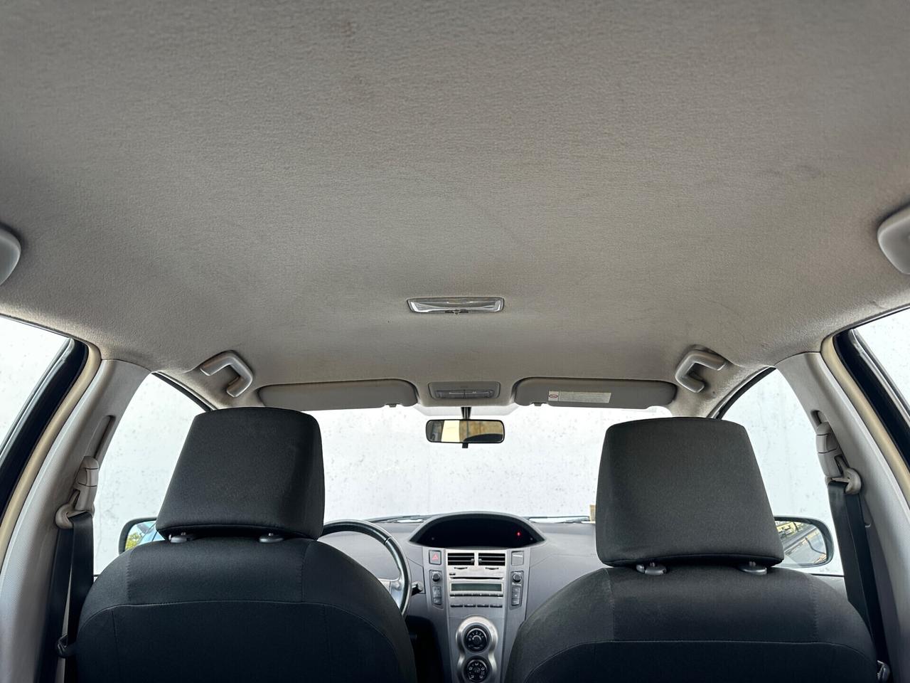 Toyota Yaris 1.0 5 porte Unico Proprietario