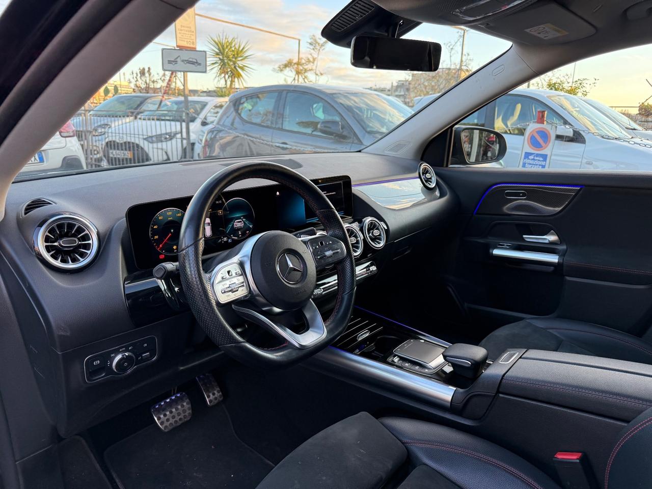 Mercedes-benz GLA 200 d Automatic Premium Amg Pack Night