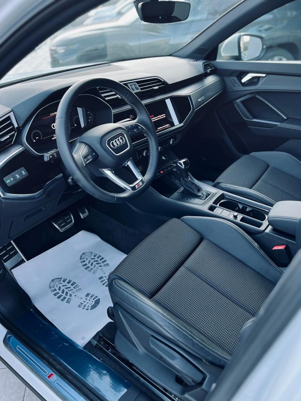 Audi Q3 35 TDI S tronic S line edition KM ZERO