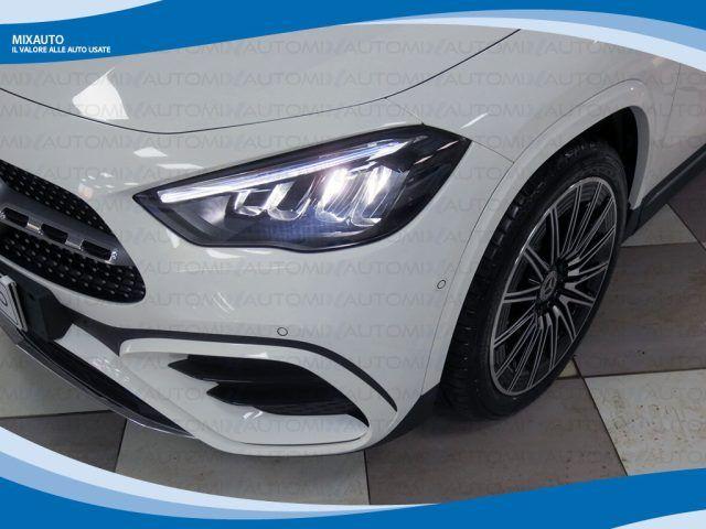 MERCEDES-BENZ GLA 200 D Automatic AMG Line Premium EU6 KM Ø