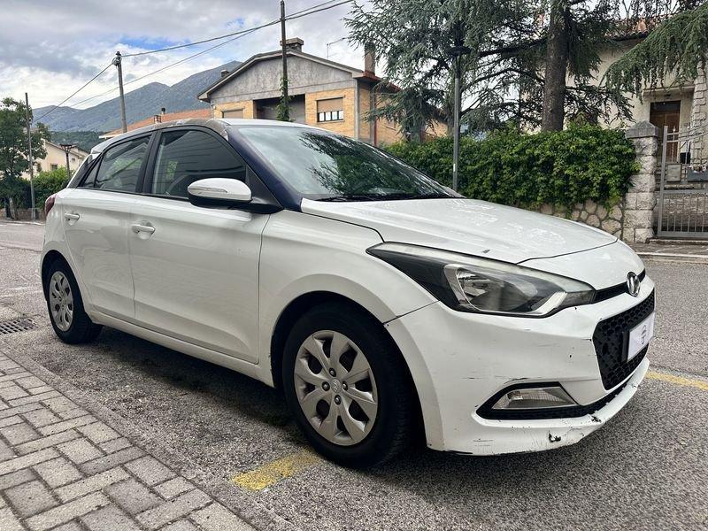 Hyundai i20 1.1 CRDi 75cv Active