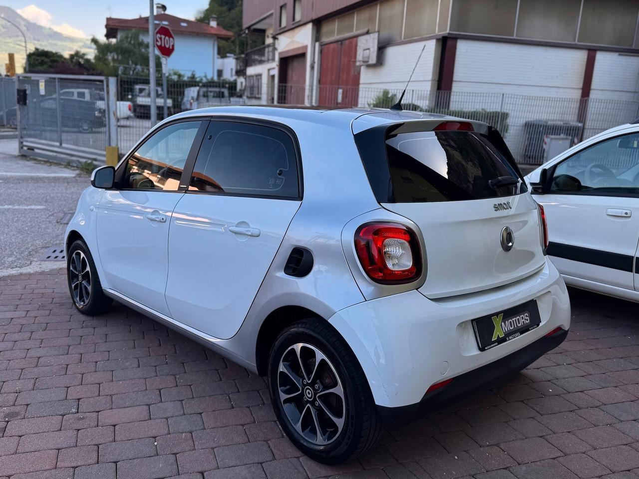 Smart ForFour 70 1.0 Passion