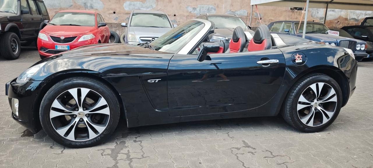 Opel GT 2.0 Turbo 16V