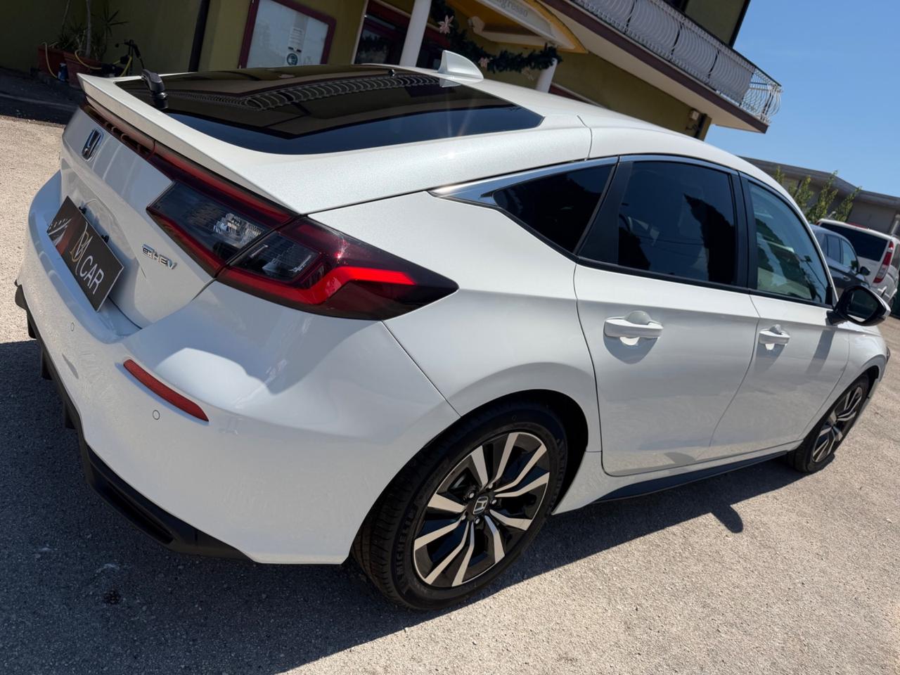 Honda Civic 2.0 Hev eCVT Elegance