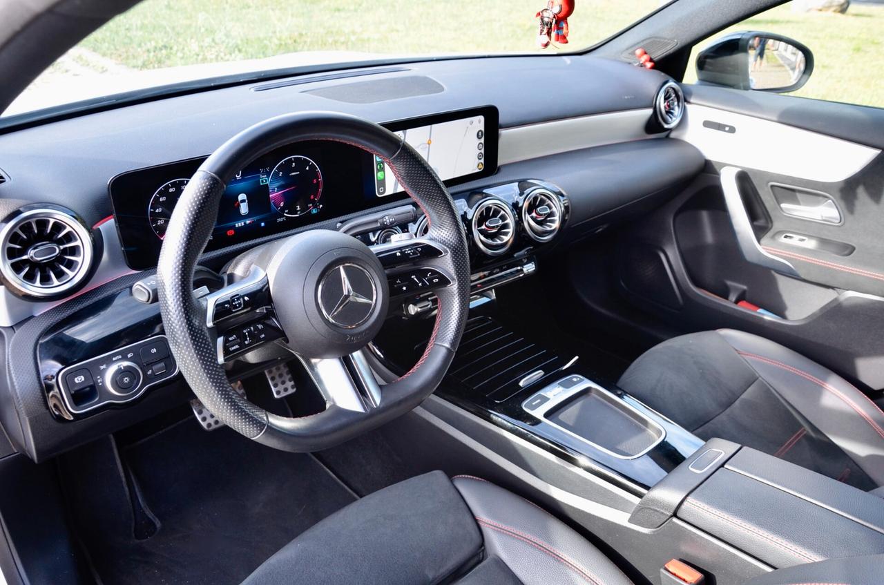 MERCEDES-BENZ A 180d AMG LINE PREMIUM PLUS 116cv AUTO, UFF ITALIANA, EURO 6D, SERVICE MERCEDES, FULL LED, RETROCAMERA, APPLE ANDROID, PERMUTE
