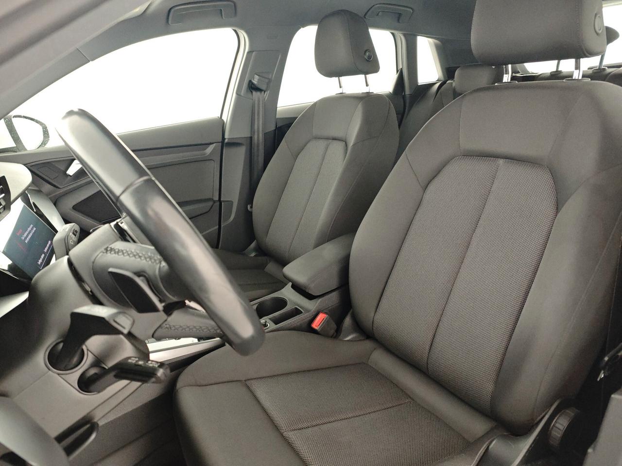 Audi A3 Sedan 35 TDI S tronic line edition