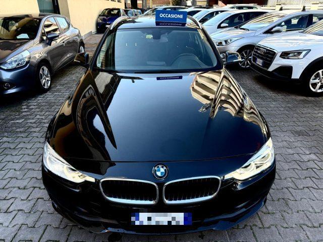 BMW 320 i Touring Business aut.