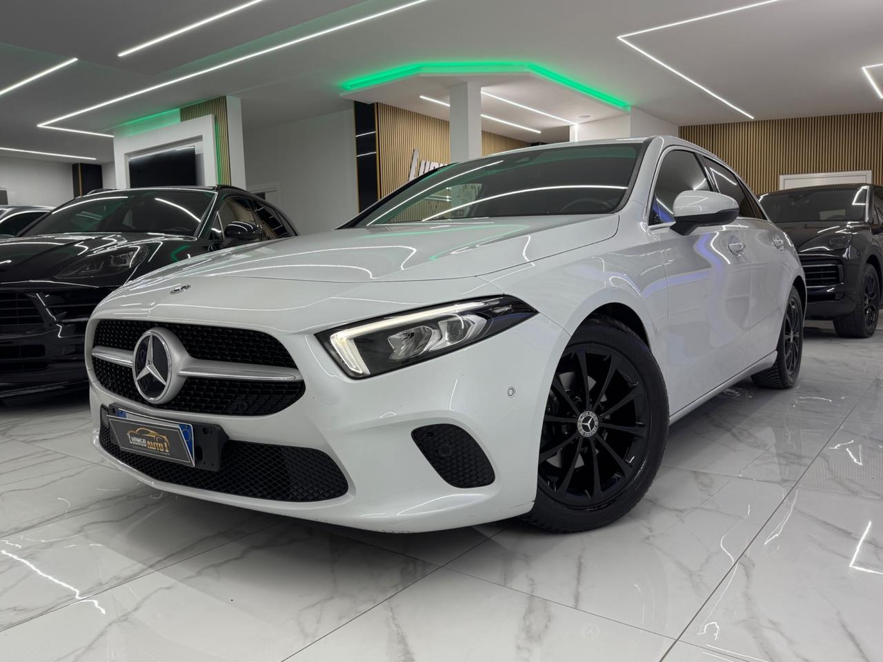 Mercedes-benz Classe A 180d Premium Full Opt