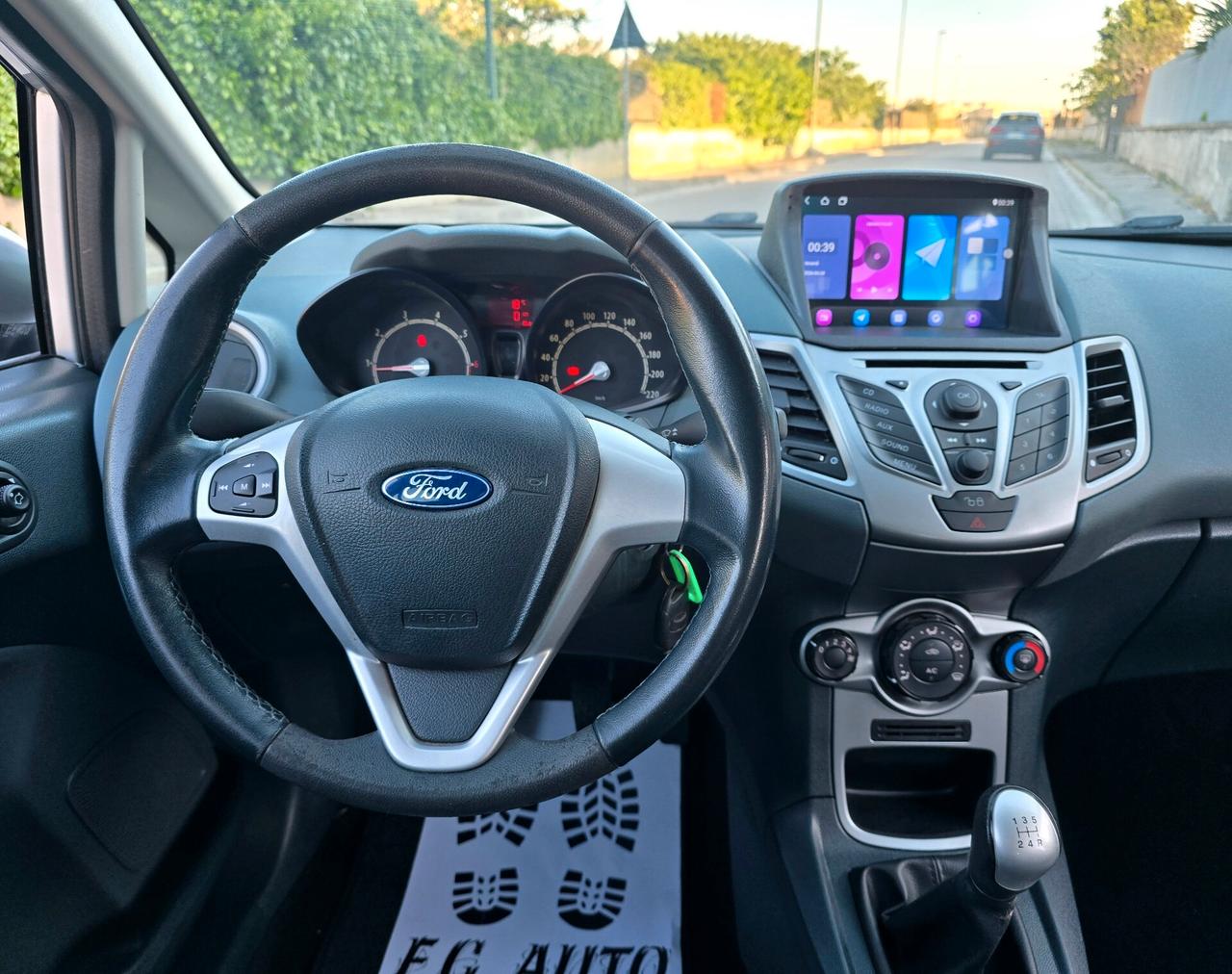 FORD FIESTA 5 PORTE 1.4 GPL 2011 PERFETTA DI TUTTO