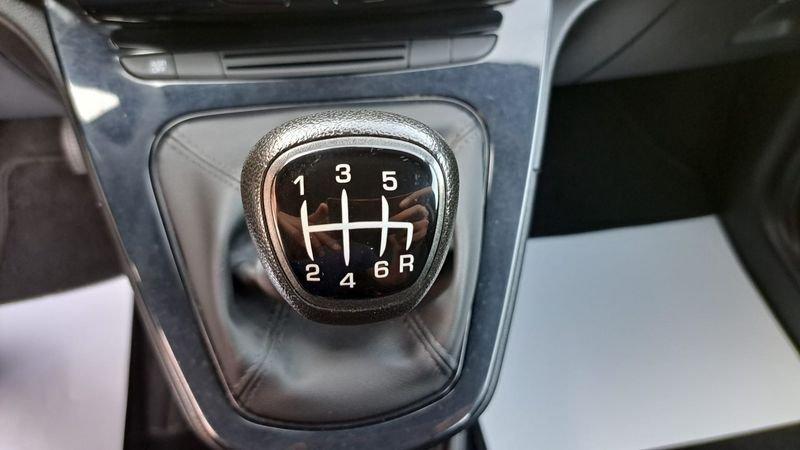 Lancia Ypsilon 1.0 FireFly Hybrid Silver