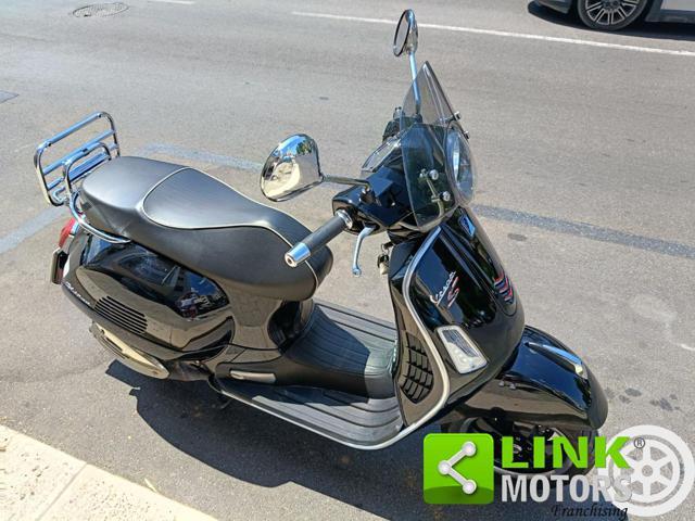 PIAGGIO Vespa GTS 300 Super ABS