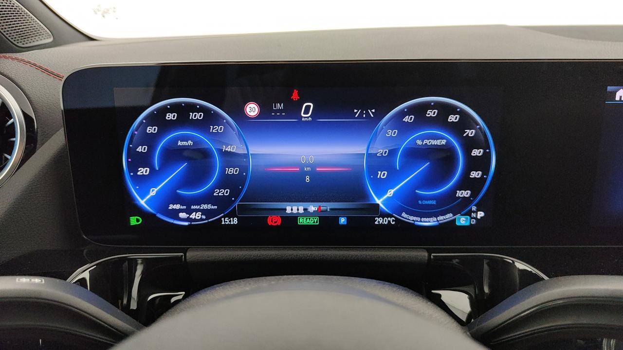 Mercedes-Benz EQA 250+