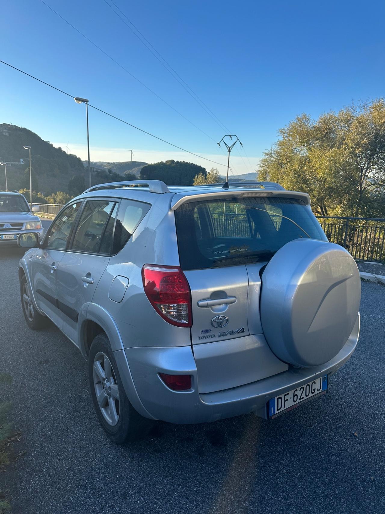 Toyota RAV 4 RAV4 2.2 D-4D 177 CV Luxury
