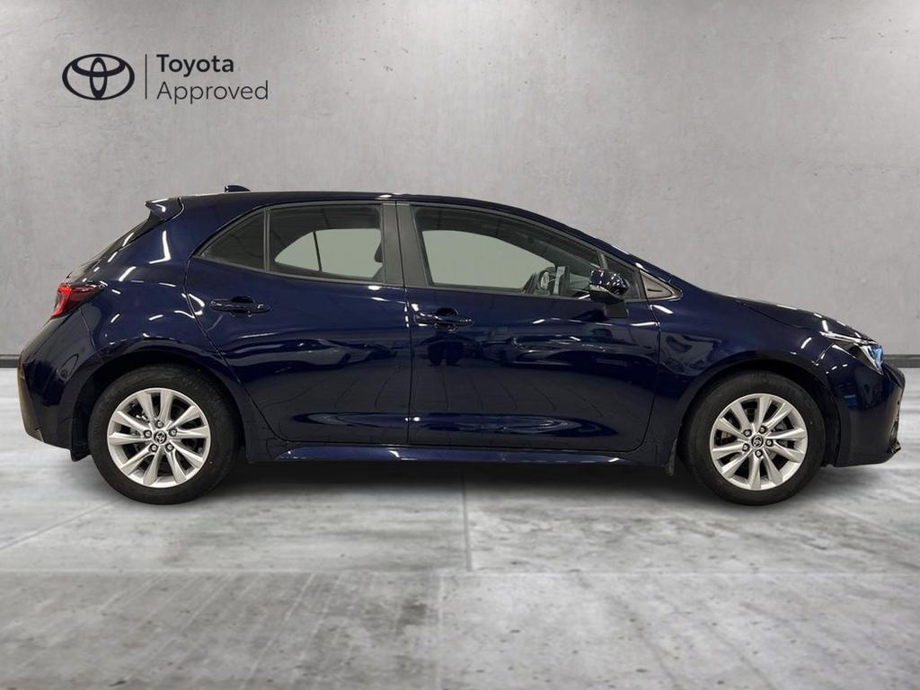 Toyota Corolla 1.8h Active