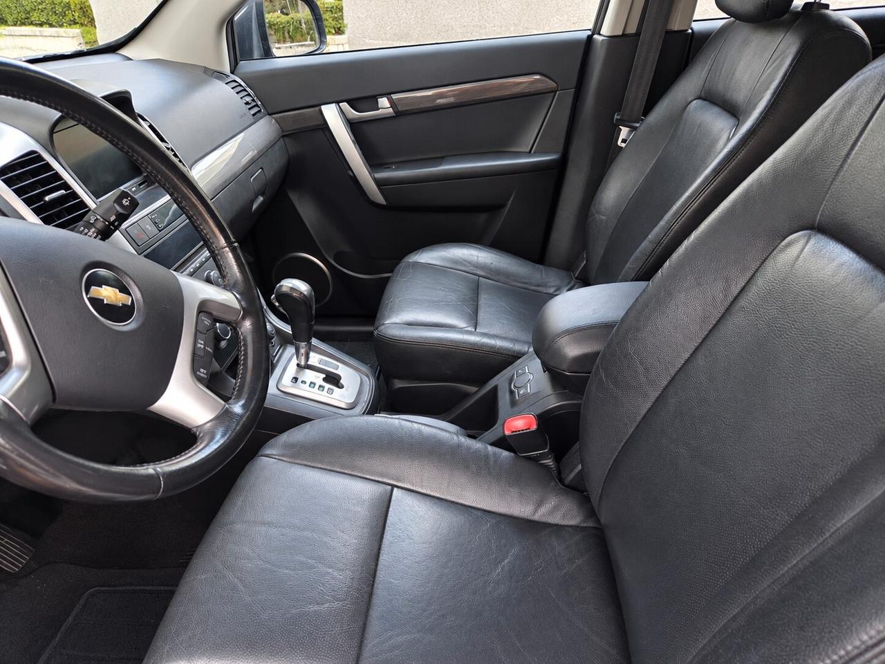CHEVROLET CAPTIVA AUTOMATICA 7 POSTIPELLE • NAVIGATORE • RETROCAMERA • GARANZIA 12 MESI