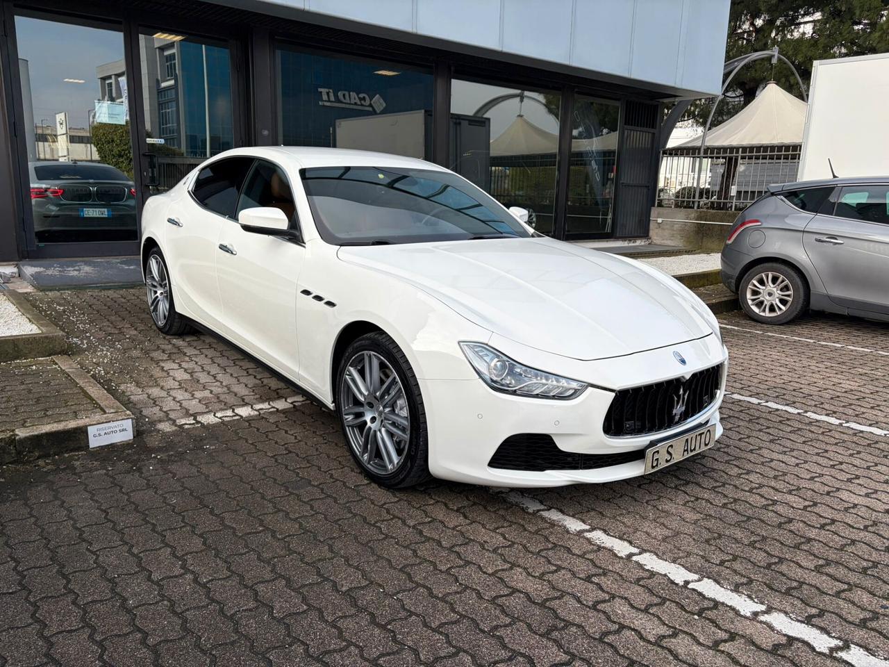 Maserati Ghibli 3.0 V6 ds 250cv auto my16 E6