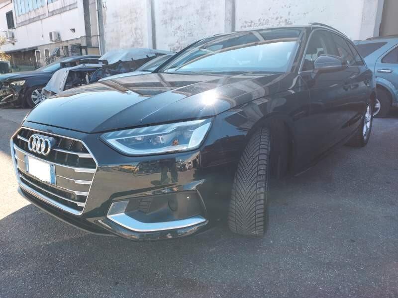 Audi A4 Avant 40 g-tron S tronic ACC- MATRIX !!!