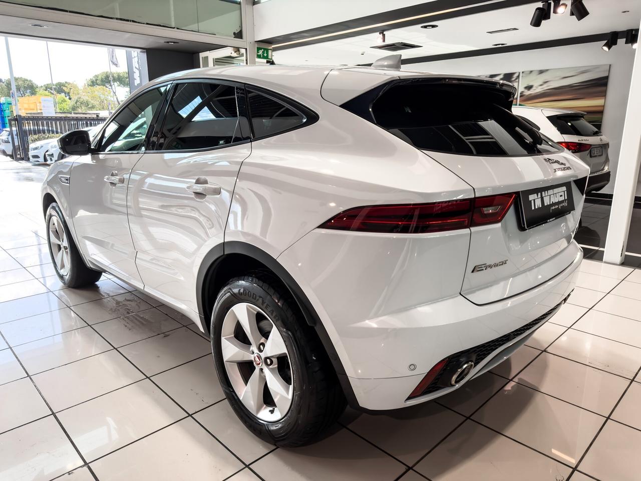 Jaguar E-Pace 2.0d R-Dynamic - TETTO