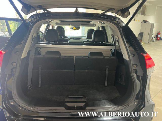 NISSAN X-Trail 1.6 dCi 2WD Tekna xtronic + TETTO 7 POSTI