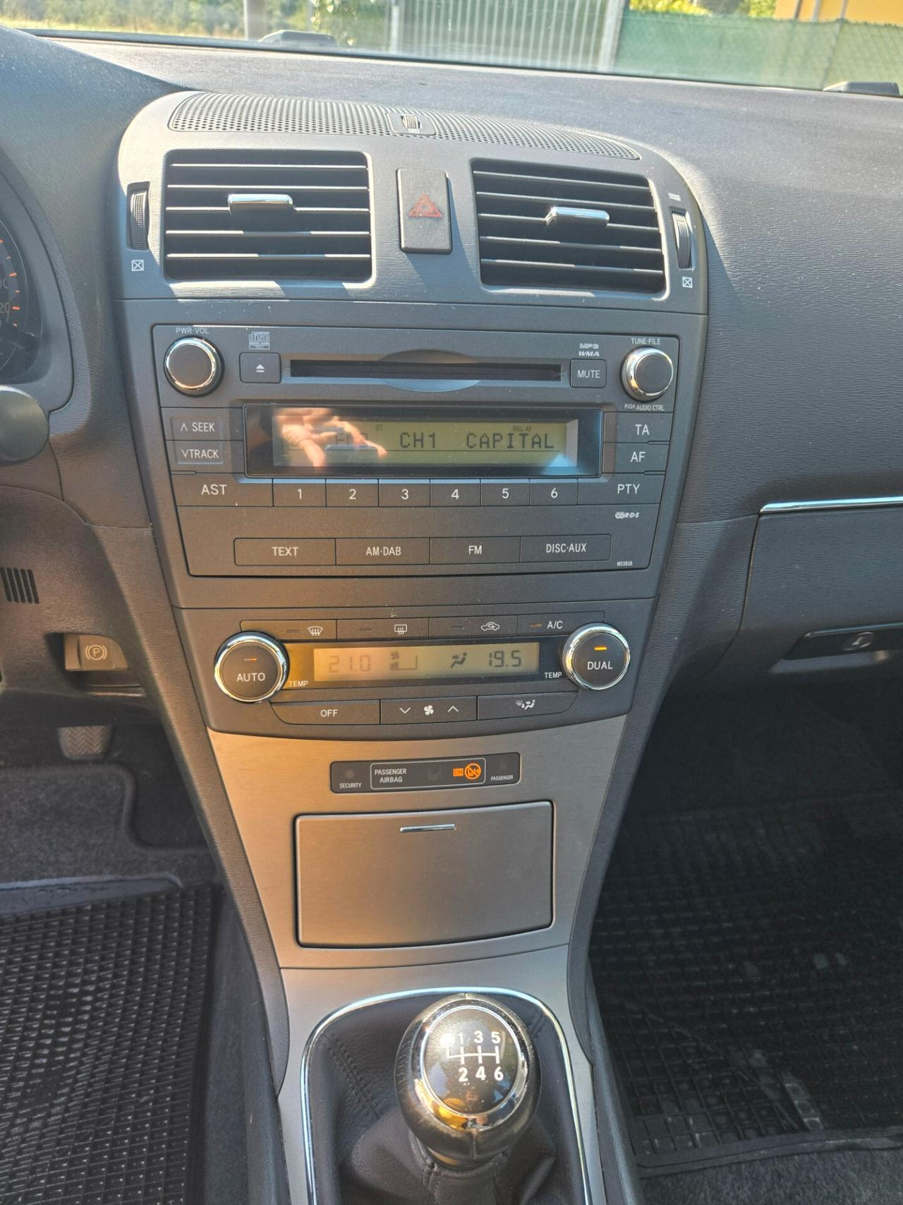 Toyota Avensis 2.0 D-4D Sol