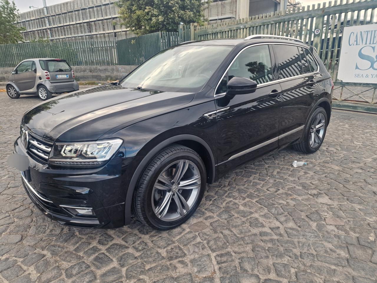 Volkswagen Tiguan 2.0 TDI SCR DSG R LINE