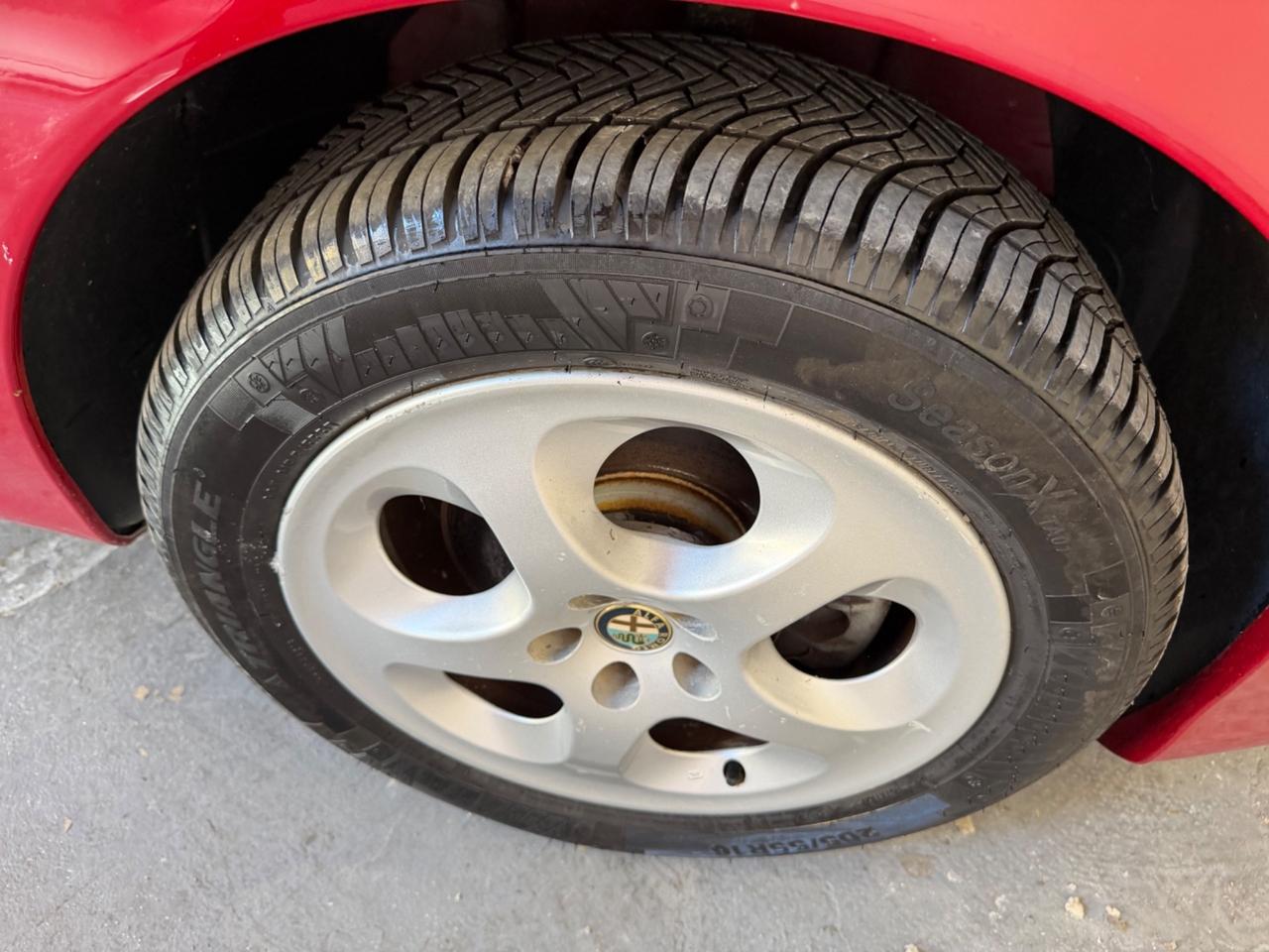 Alfa Romeo 147 1.9 JTD (120) 5 porte Exclusive