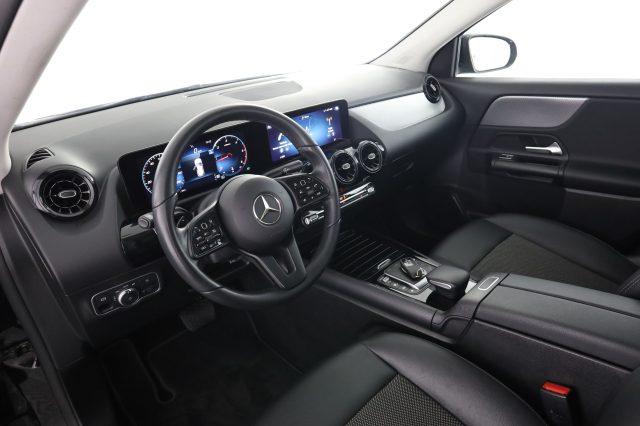 MERCEDES-BENZ CLA sse GLA GLA 180 d Automatic Business