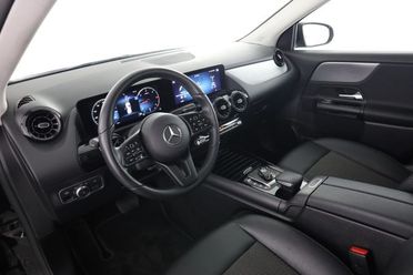 MERCEDES-BENZ CLA sse GLA GLA 180 d Automatic Business