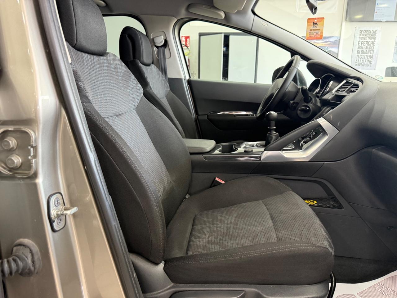 Peugeot 3008 1.6 hdi full optional 160 mila km