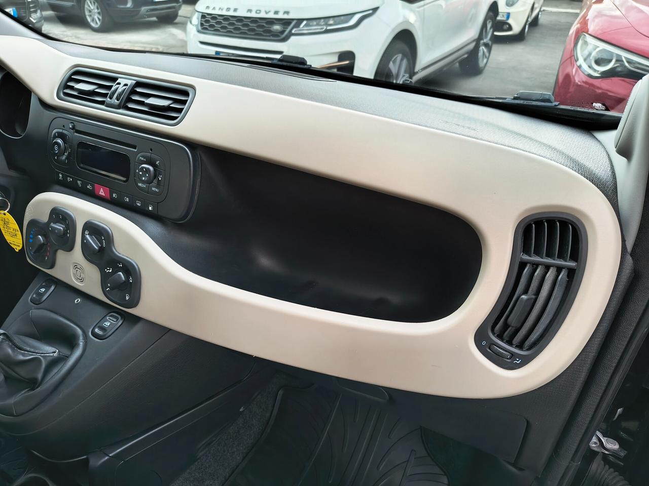 FIAT PANDA BENZINA-METANO UNICOPROPRIETARIO 2014