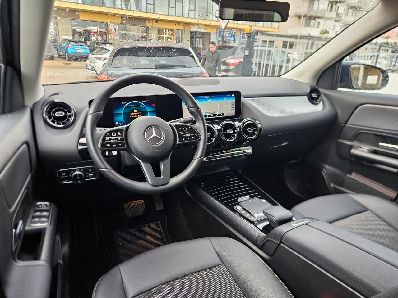 Mercedes-benz GLA 200 Automatic Executive