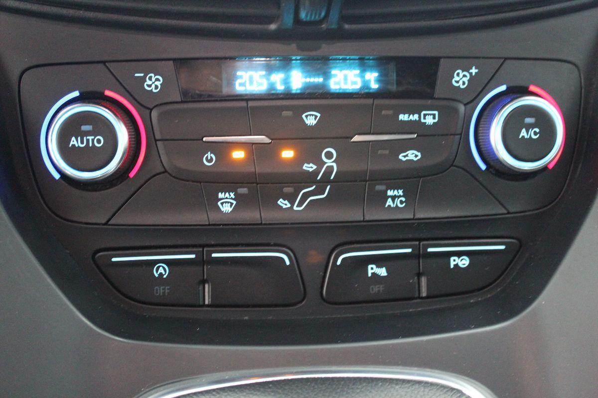 FORD - Kuga - 2.0 TDCI 120 CV S&S 2WD ST-Line