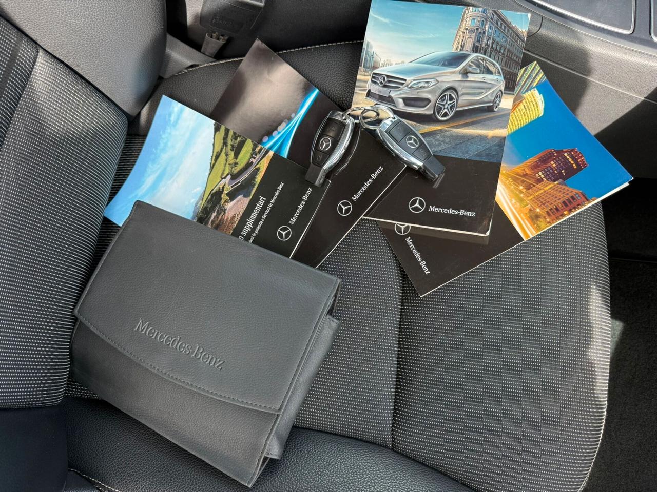 MERCEDES-BENZ CLASSE B180CDI AUTOMATICA SPORT