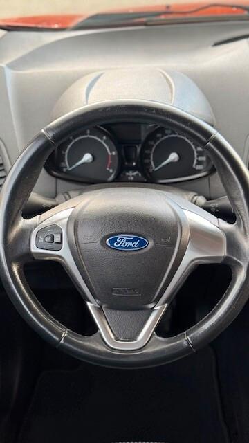 Ford EcoSport 1.5 TDCi 90 CV Titanium