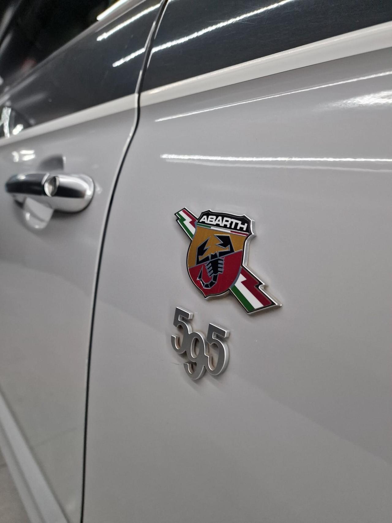 Abarth 595 C 1.4 Turbo T-Jet 145 CV Competizione Automatica