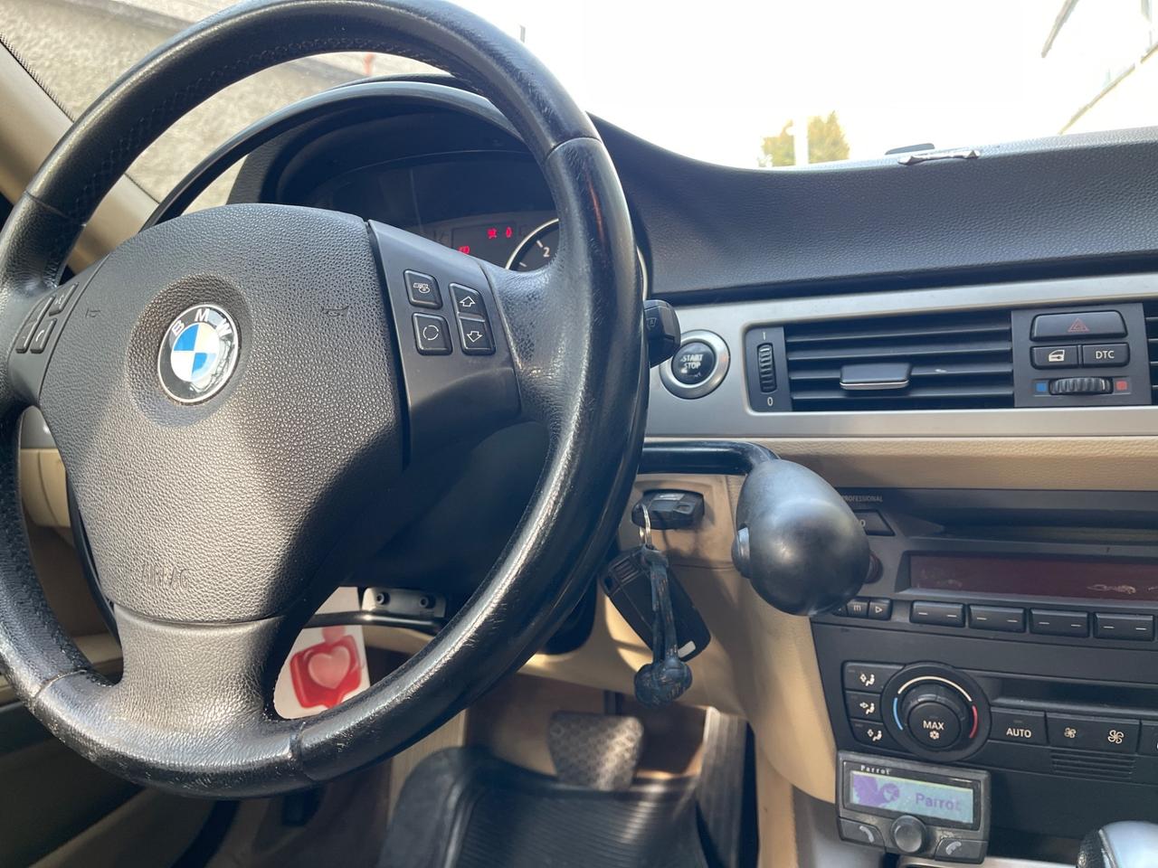 BMW 320D AUTOMATICO ADATTAMENTO DISABILI EXPORT