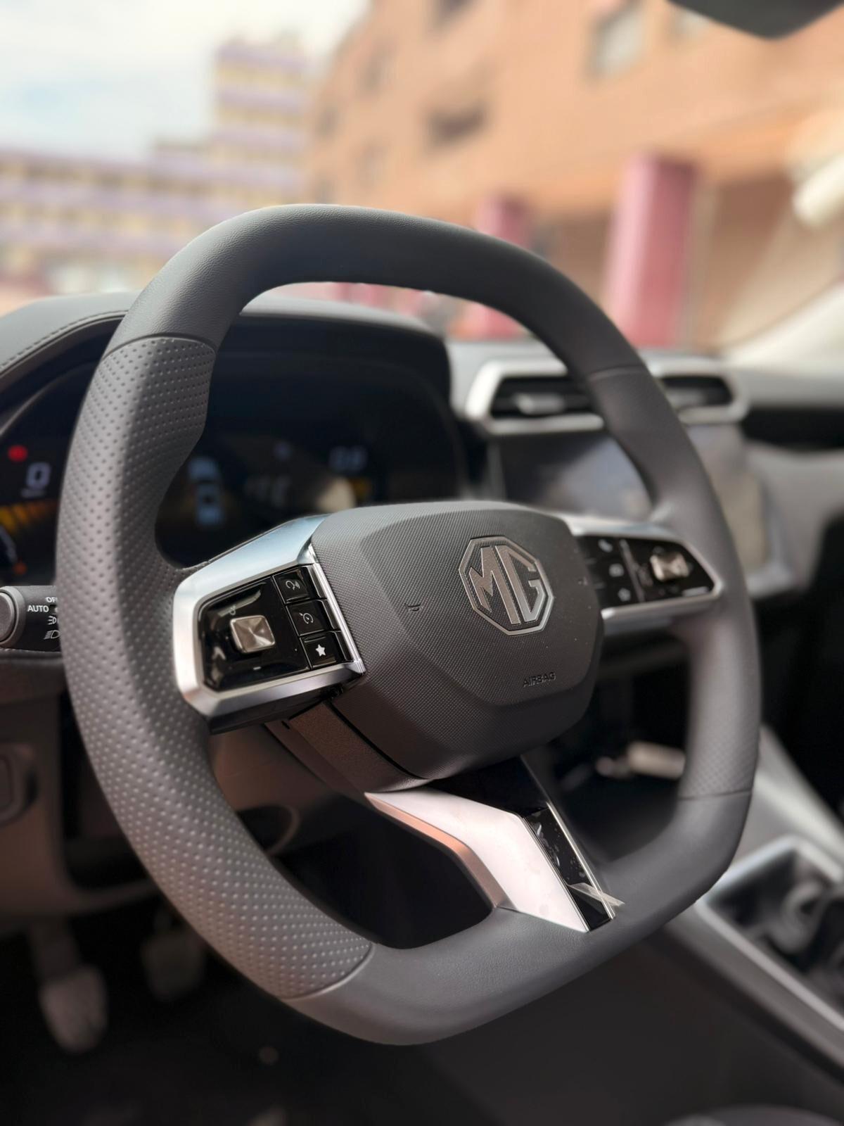Mg ZS 1.5 Standard