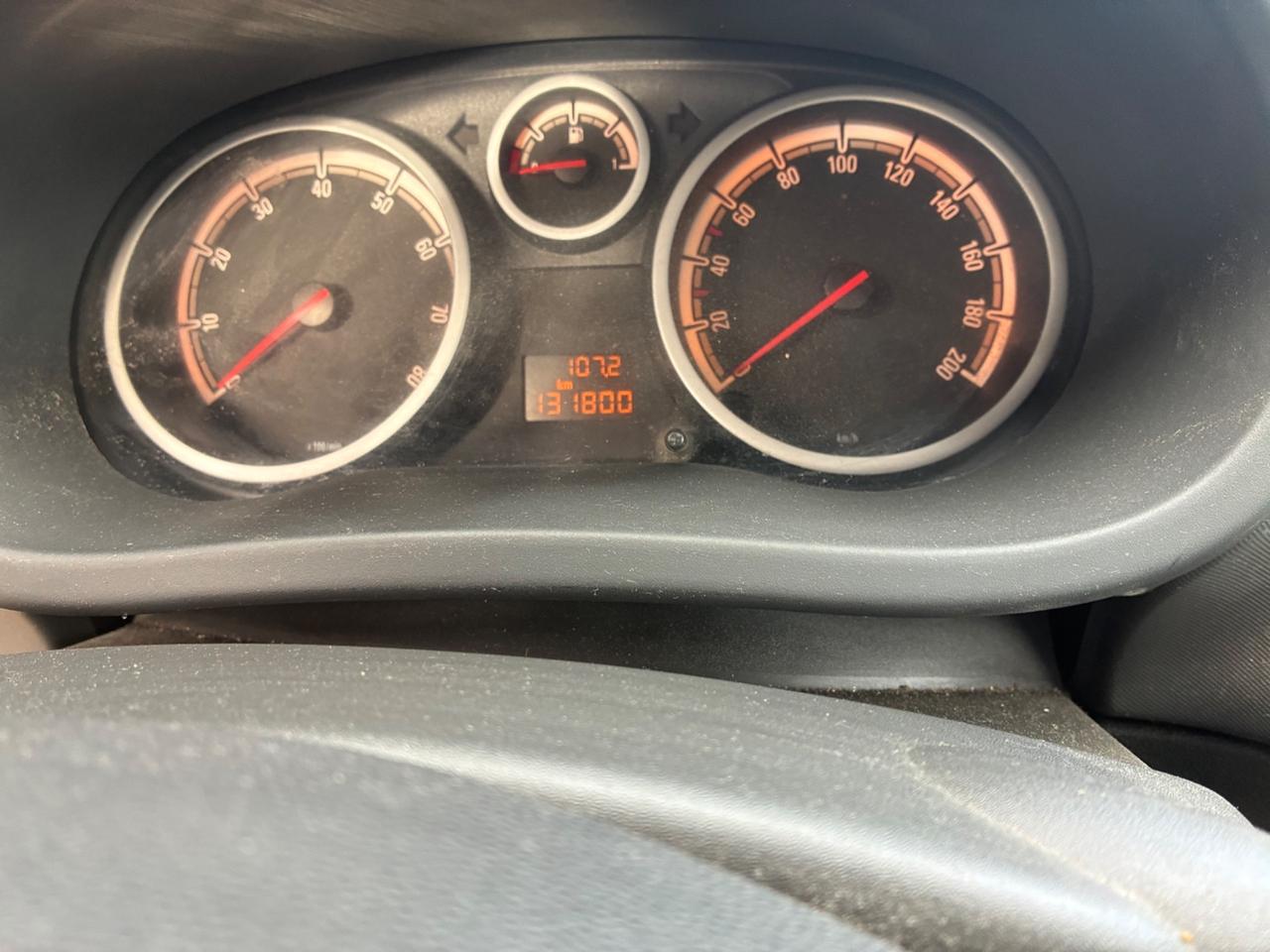 Opel Corsa 1.2 5 porte Cosmo