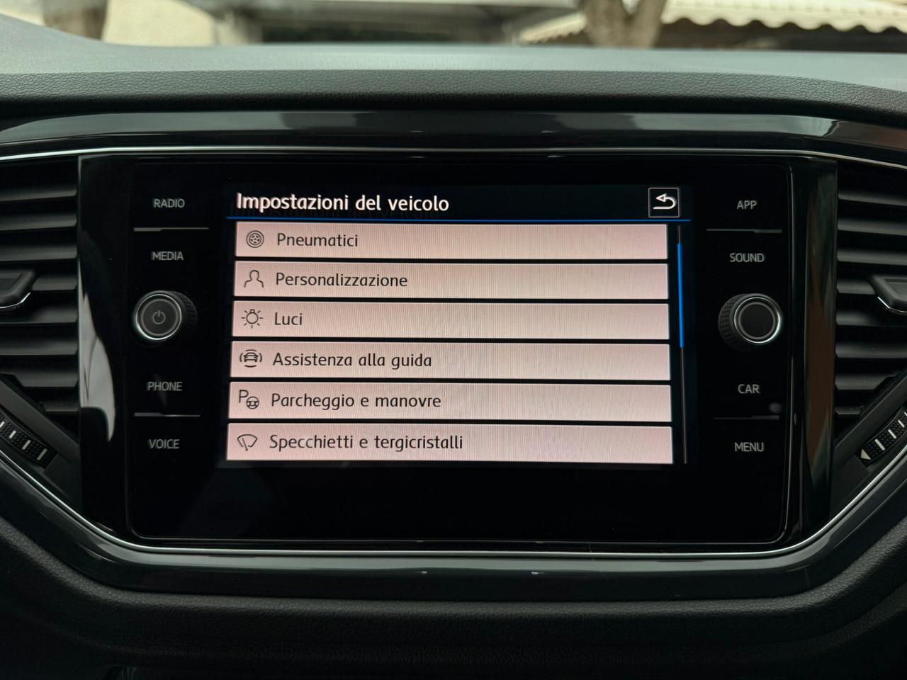 Volkswagen T-Roc 1.6 TDi 116CV Adv. TETTO APR. - 2019