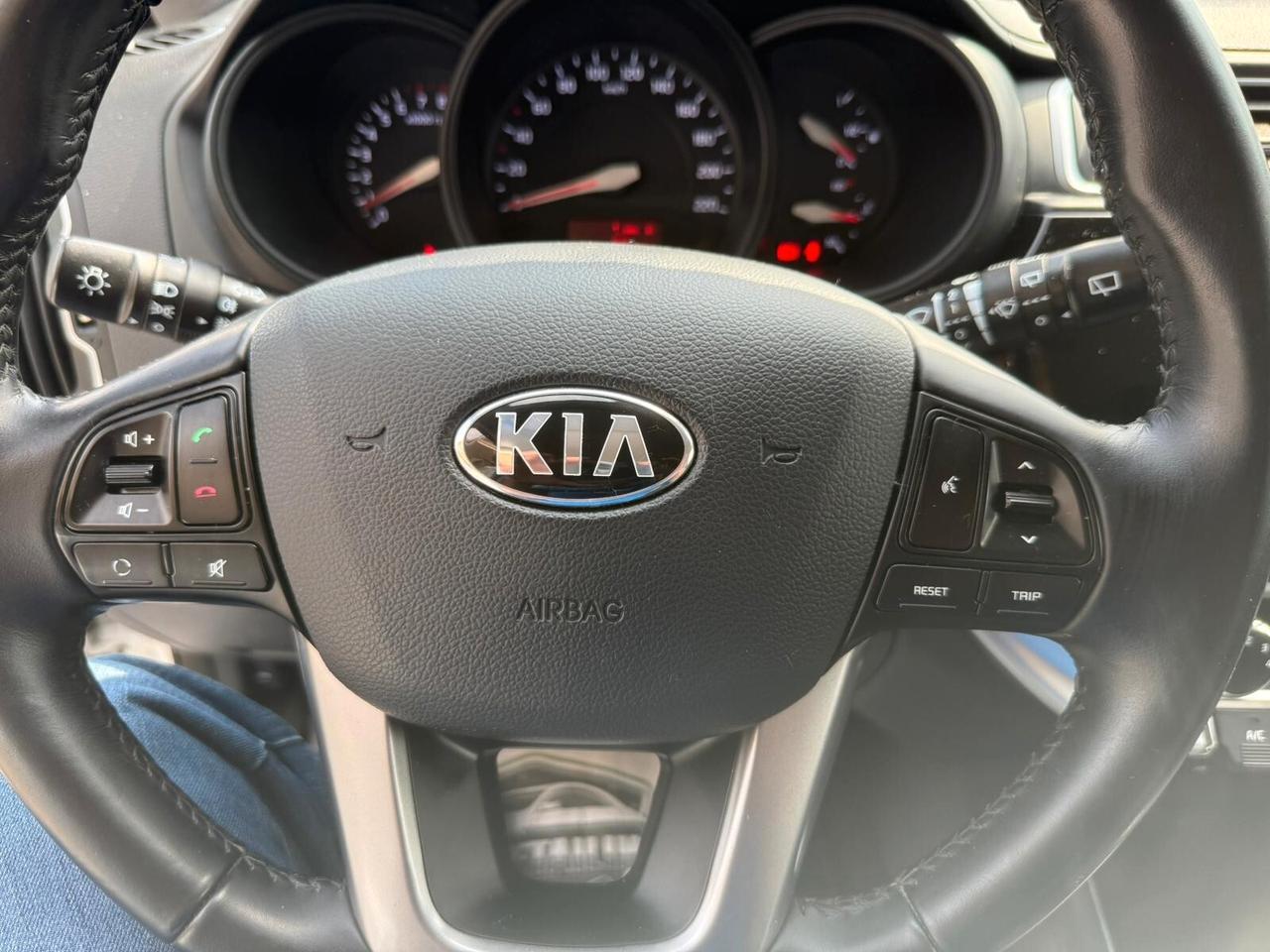 Kia Rio 1.2 CVVT 5p. Cool - OK Neopatentati