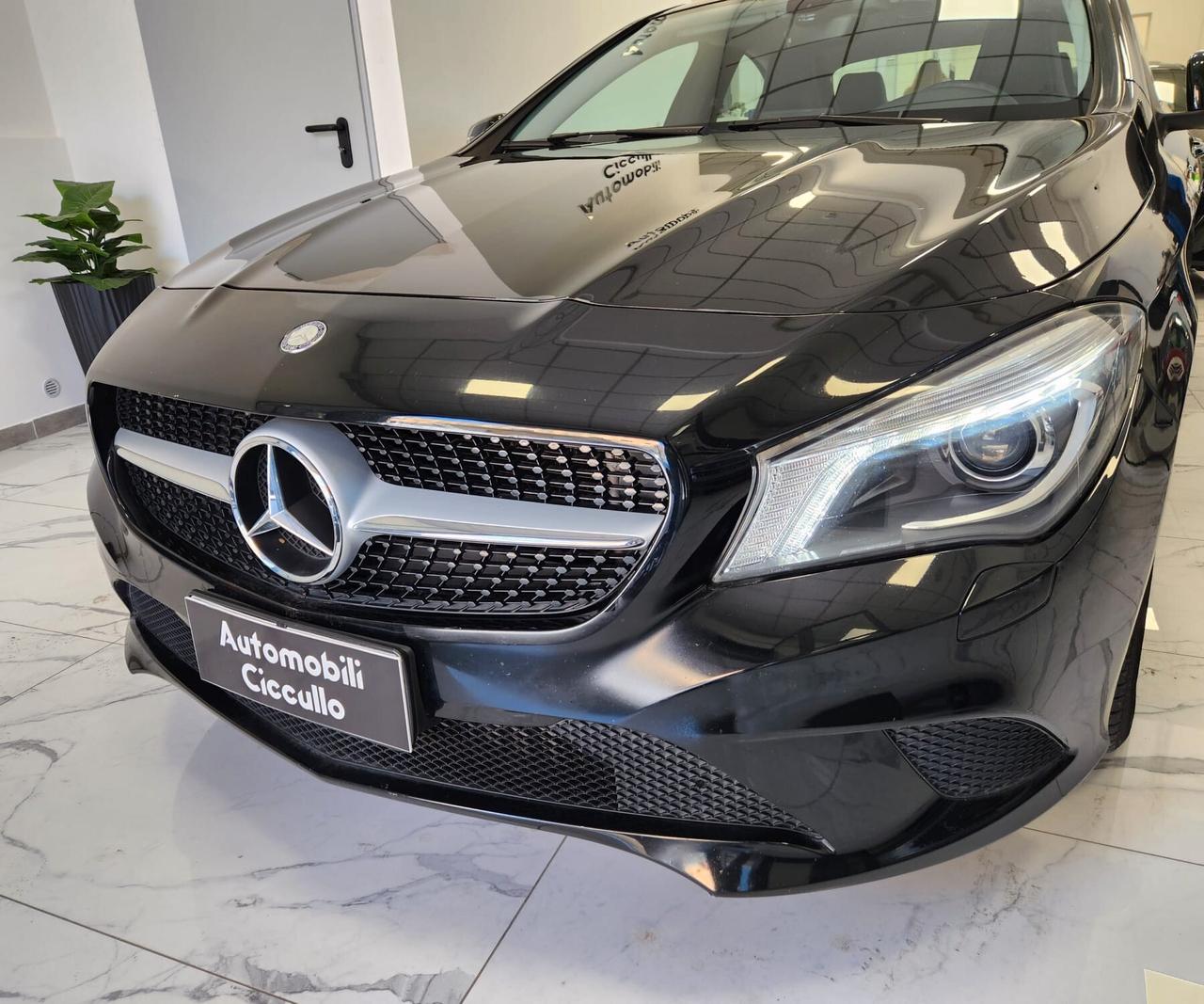 Mercedes-benz CLA 220 Automatic Premium