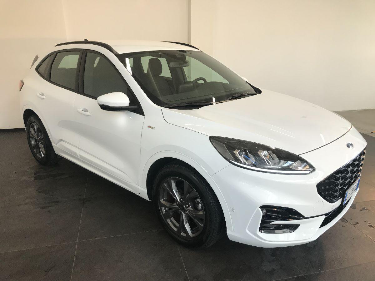 FORD Kuga 1.5 TDCI 120 CV S&S ST-Line