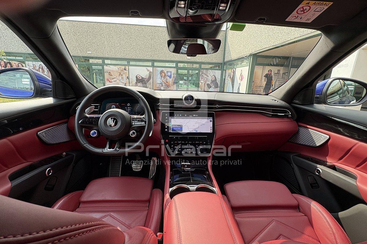 MASERATI Grecale MHEV 330 CV AWD Modena