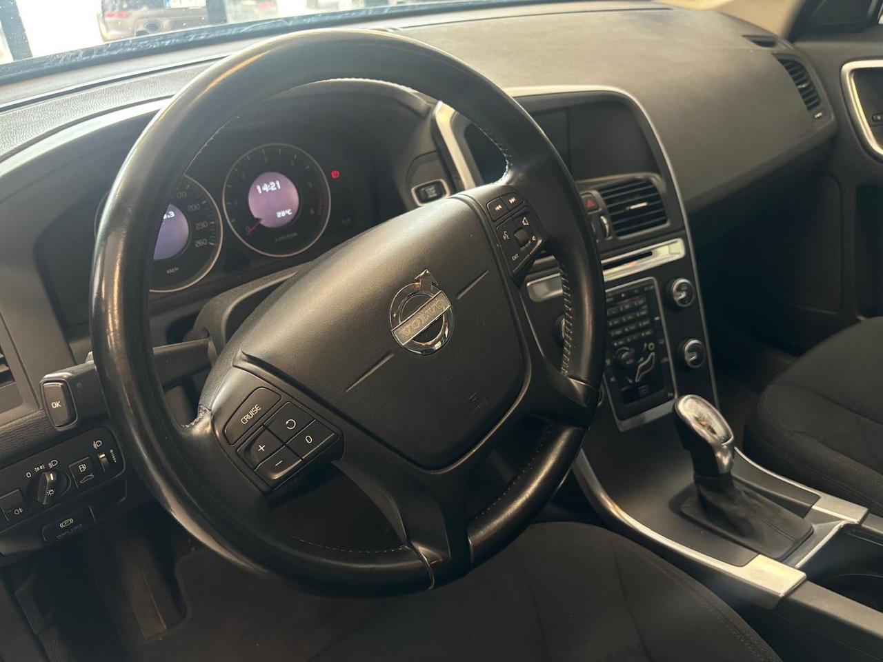Volvo XC 60 XC60 D3 Geartronic Kinetic